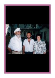 Alexander Samvel’s teachers. On the left: Sargis Bagdasaryan, national artist of Armenian SSR, USSR State Prize Laureate, professor; on the right: Teresa Mirzoyan, Honoured  Artist of the Armenian SSR, Honoured worker of arts, professor.